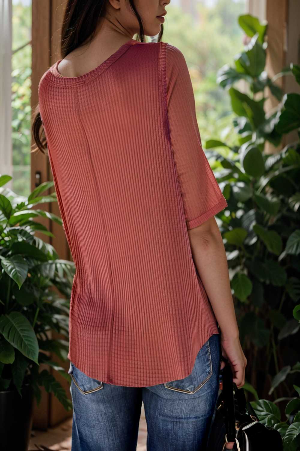 solid round neck sleeveless top vest